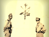 Archivo del Teniente CL Manuel Aguilar Belmonte.  Aguilar (derecha).